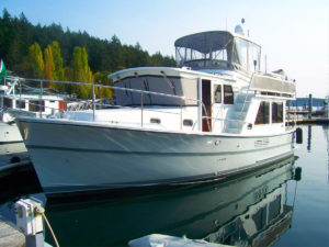 2017 Helmsman Trawlers 38E For Sale by Waterline Boats / Boatshed Seattle