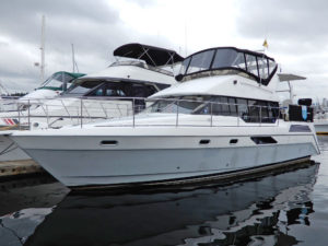 Bayliner 4387 For Sale by Waterline Boats / Boatshed Seattle