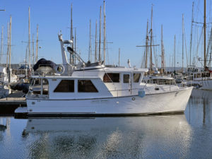 Mariner 37 Seville Pilothouse For Sale by Waterline Boats - Port Townsend
