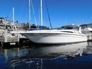 Sea Ray 440 For Sale by Waterline Boats / Boatshed Seattle