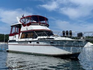 President 37 Sundeck For Sale by Waterline Boats Everett