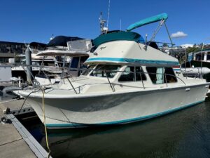 Tollycraft 26 For Sale by Waterline Boats / Boatshed Everett